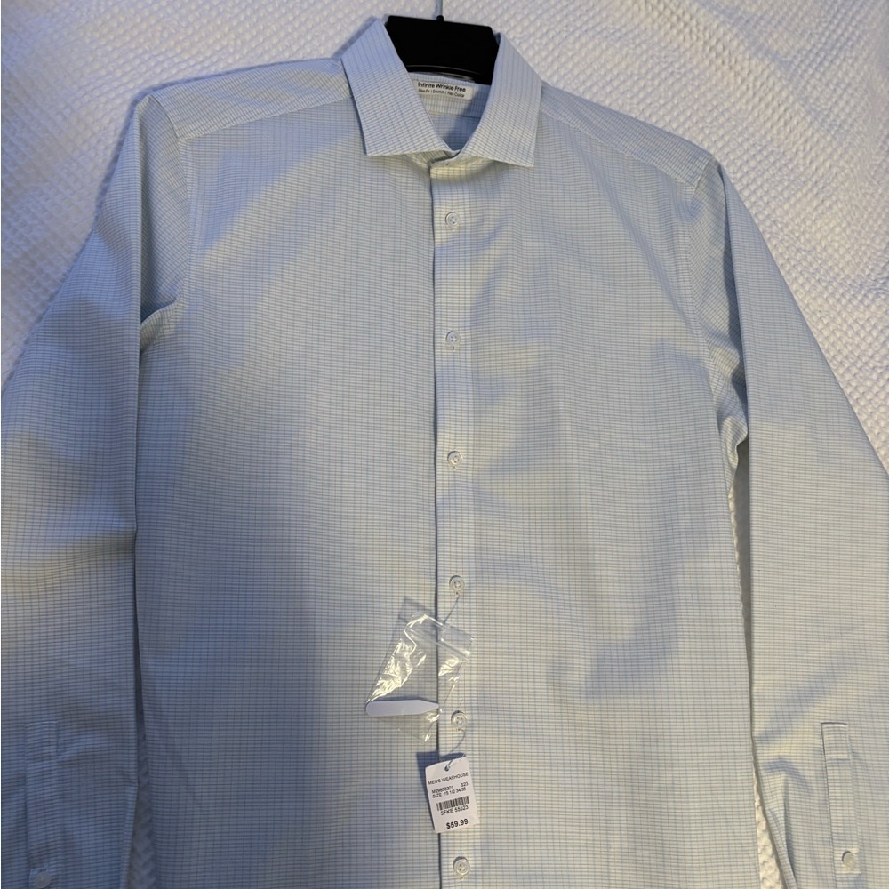 15/5 34/35 Calvin Klein slim fit dress shirt.